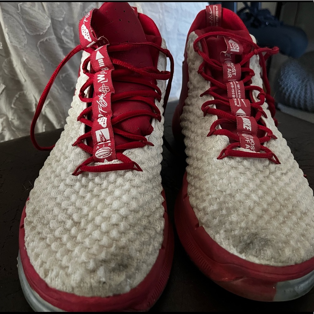 Mens nikes